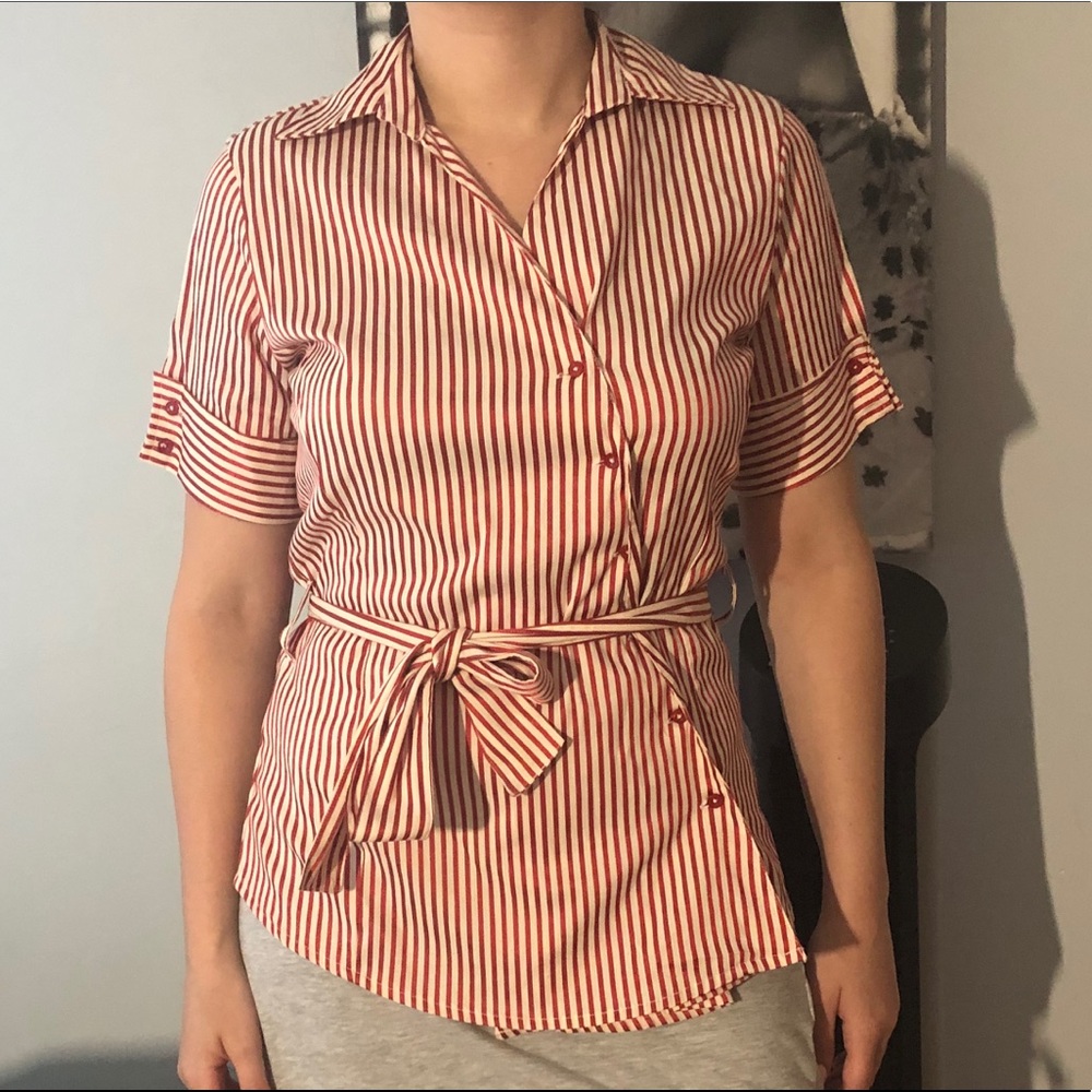 BRAND NEW: Red and white stripped blouse